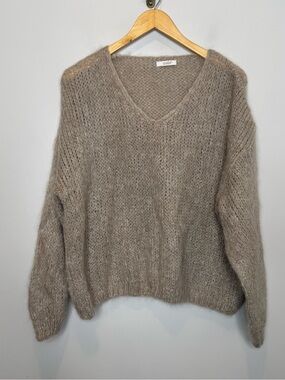 NAIS Mohair Cozy Beige Neutral Women's Oversized V-Neck Sweater